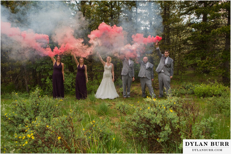 colorado mountain wedding silverlake lodge bridal party smoke bombs