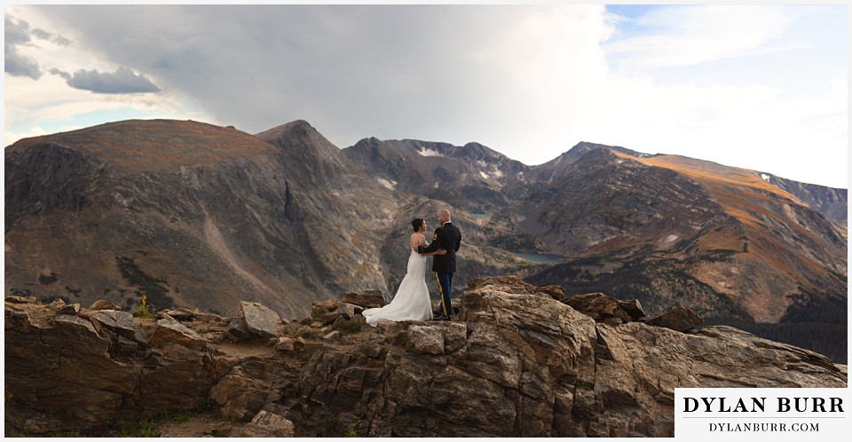 black canyon inn wedding colorado huge mountaintop view in rocky mountain national park