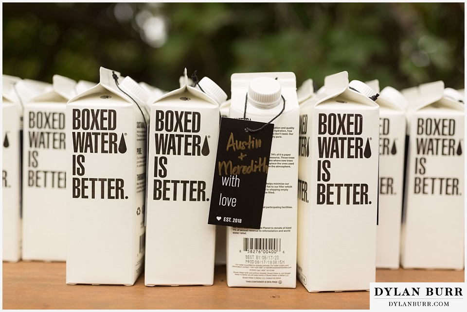 boho backyard colorado wedding boxed water