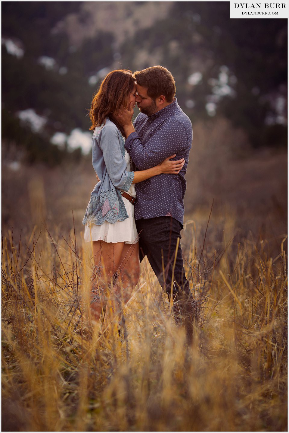 boulder engagement photos tall grass outdoor