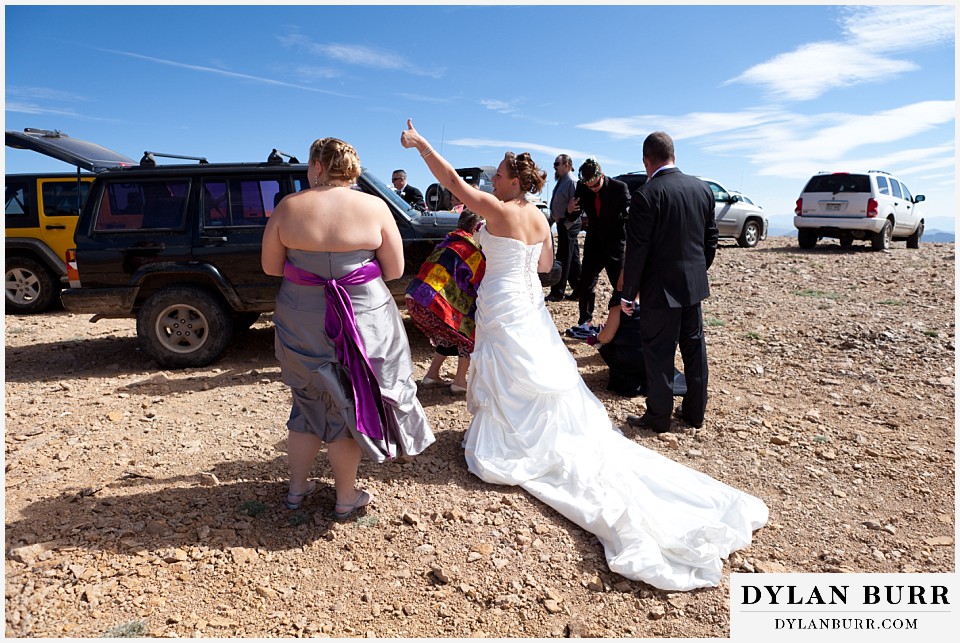 breckenridge 4wd adventure wedding bride giving thumbs up to start ceremony