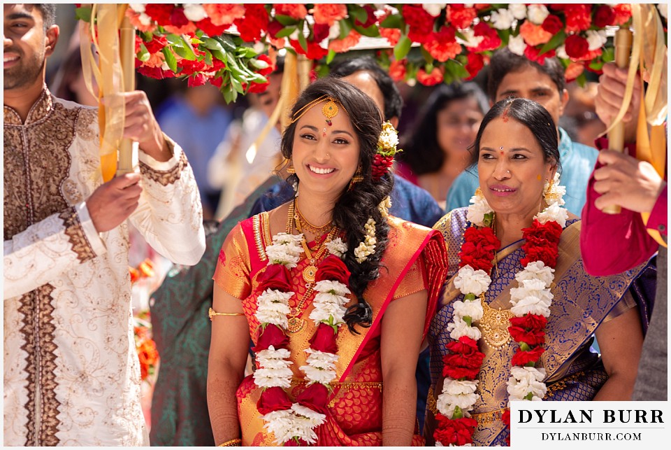 cielo at castle pines wedding colorado mountain wedding bride and mother entering hindu ceremony