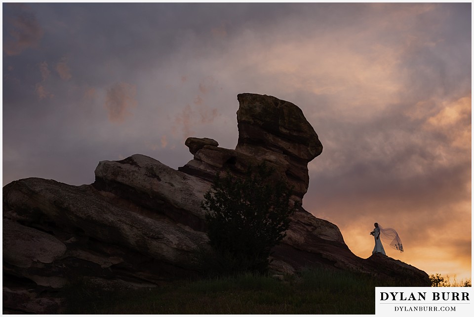 colorado sunset bridal portrait session red rocks