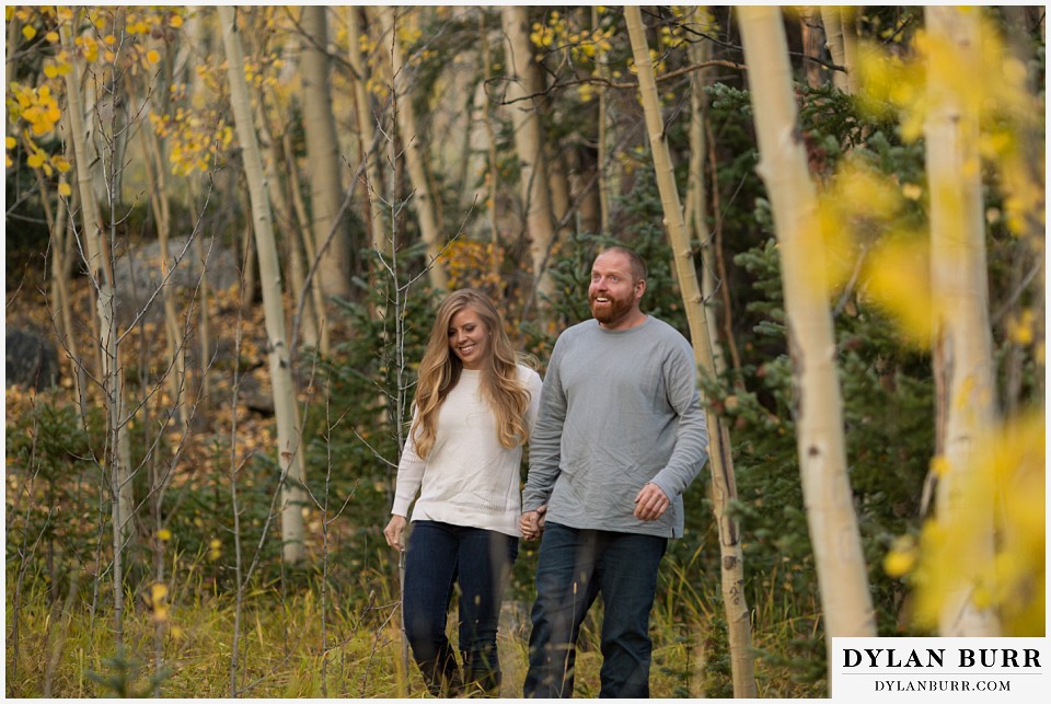 colorado mountain engagement session fall aspen colors