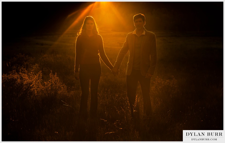 sunset engagement photos in mountains