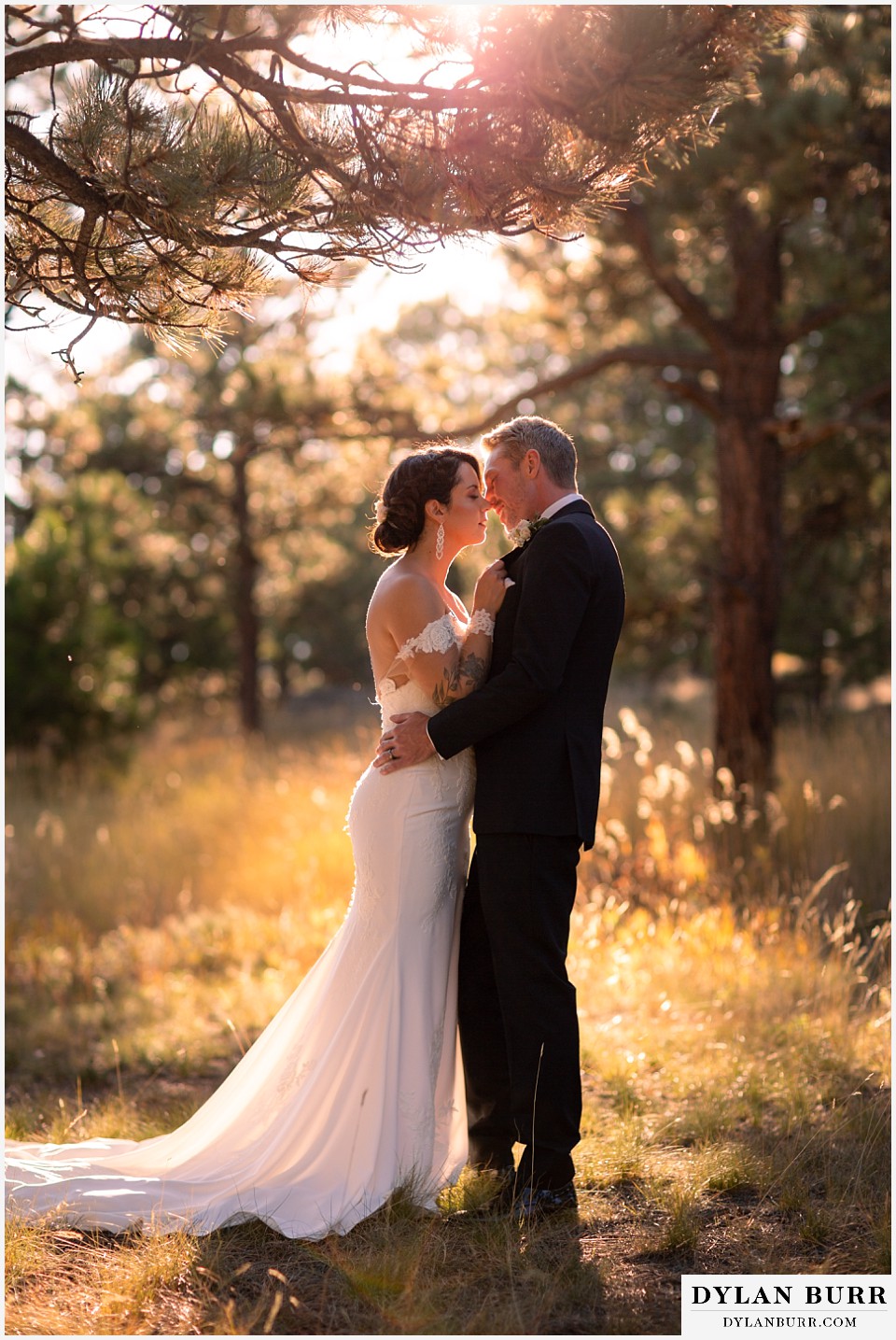 crystal rose lookout mountain wedding at sunset in pine trees