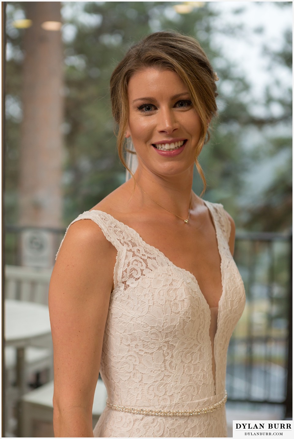 della terra wedding estes park colorado mountain wedding beautiful bride