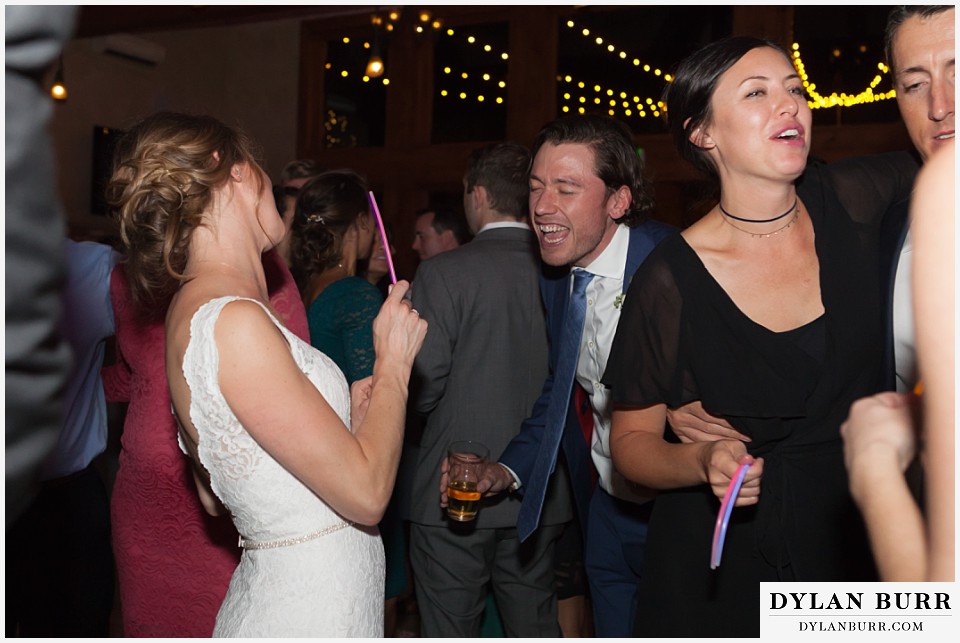 della terra wedding estes park colorado mountain wedding couple dancing