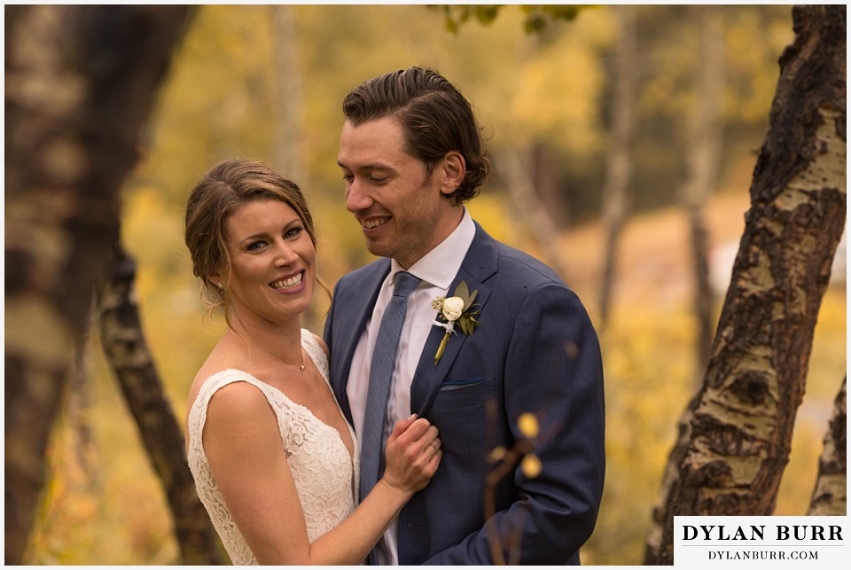 della terra wedding estes park colorado mountain wedding couple