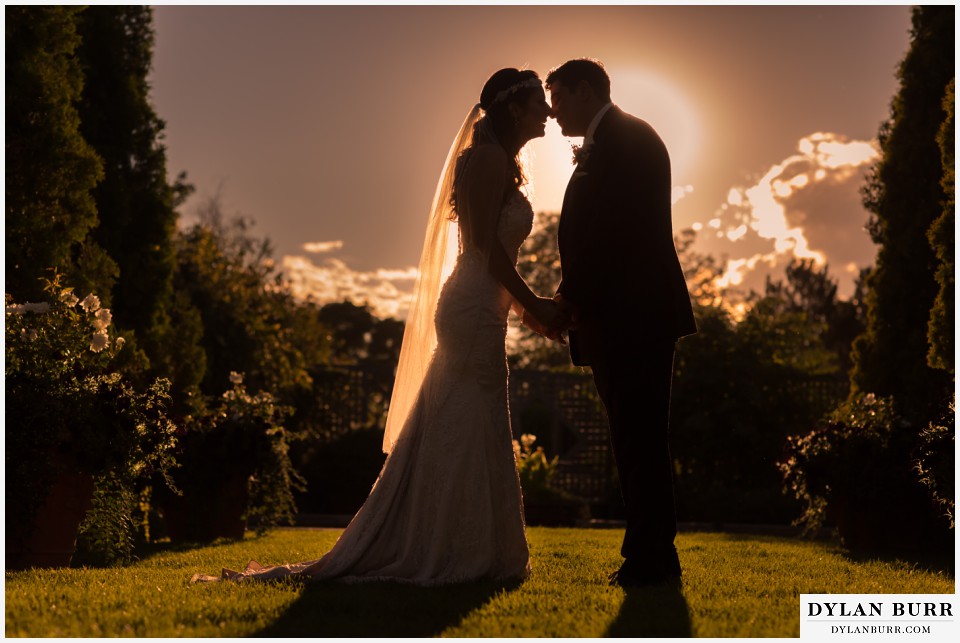 colorado wedding photographer denver botanic gardens sunset wedding pictures