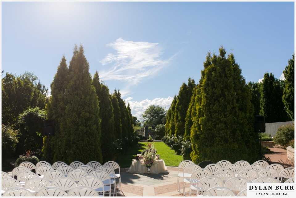 colorado wedding photographer denver botanic romantic gardens