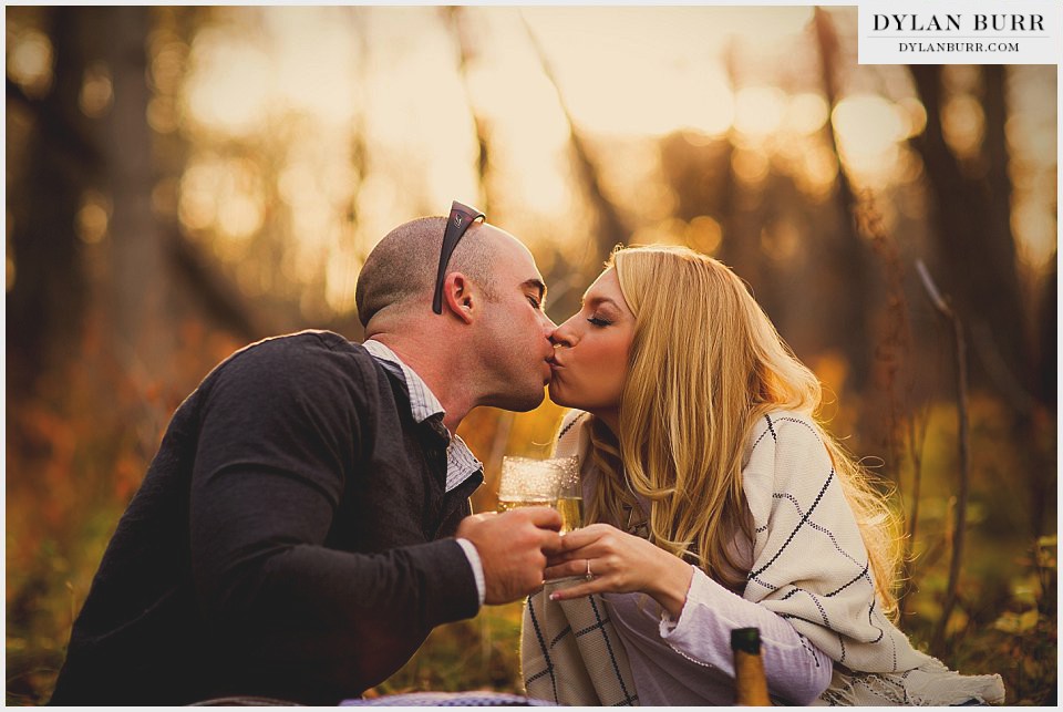 fall engagement photos