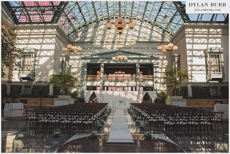 destination chicago wedding harold washington library wedding