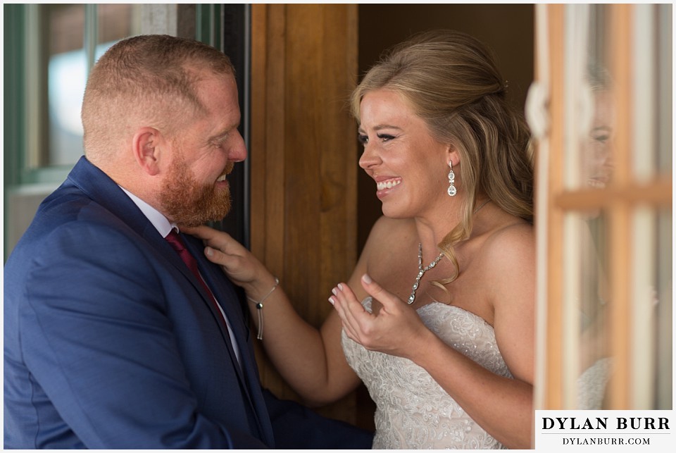 devils thumb ranch wedding in winter first look surprise