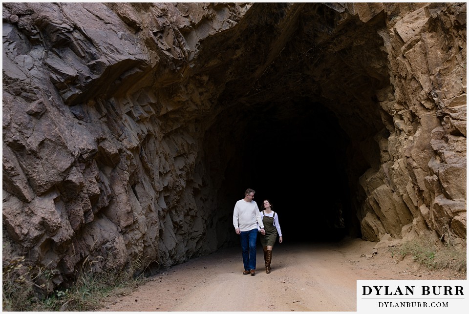 engagement photos at helen hunt falls colorado springs huge cave tunnel
