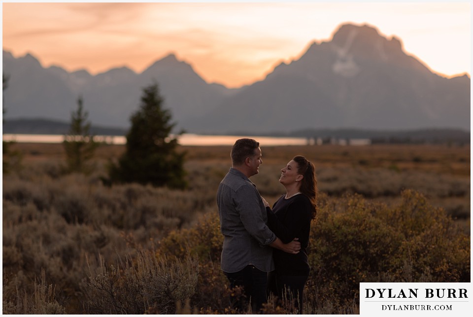 grand teton wedding anniversary photos couple taking a minute for themselves in the Grand Tetons