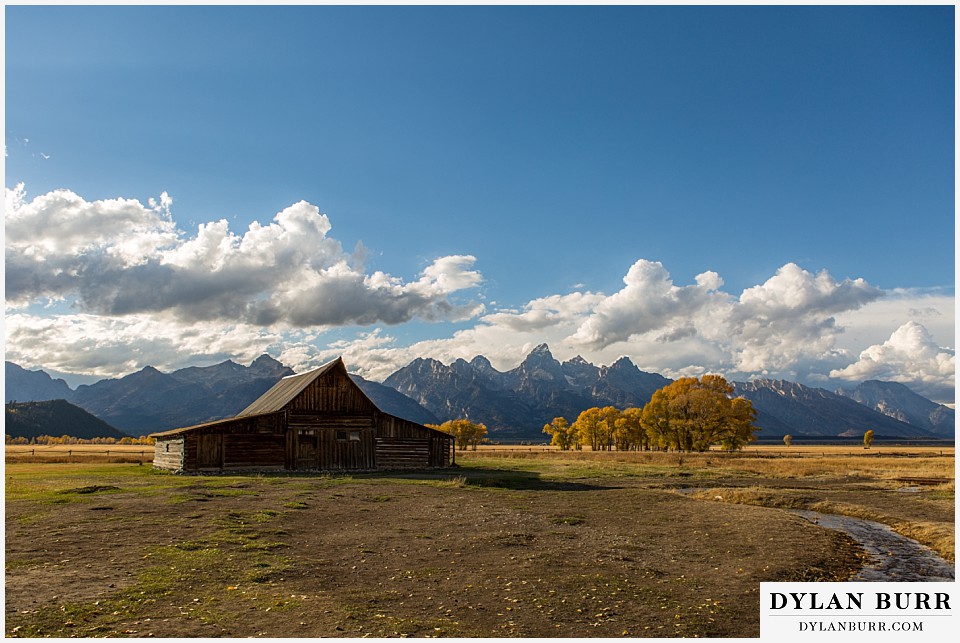 grand teton wedding mormon row ta moulton barn