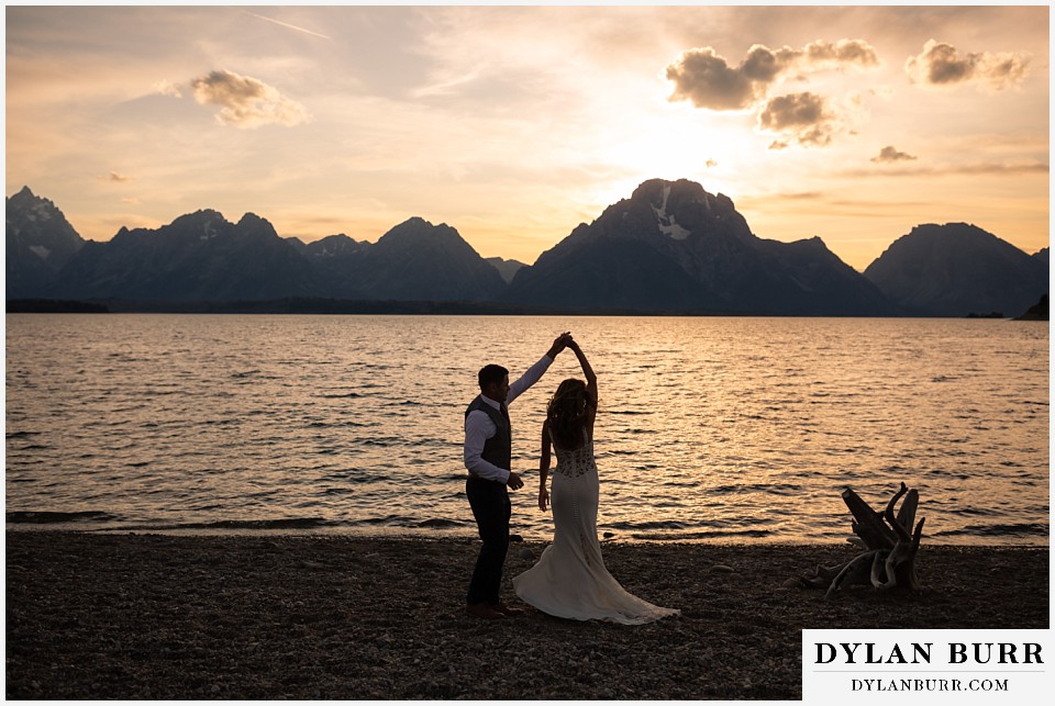 jackson lake lodge wedding grand tetons wyoming newlywed couple dancing                                                                                                       