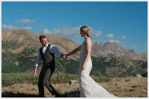 leadville sunrise hiking elopement