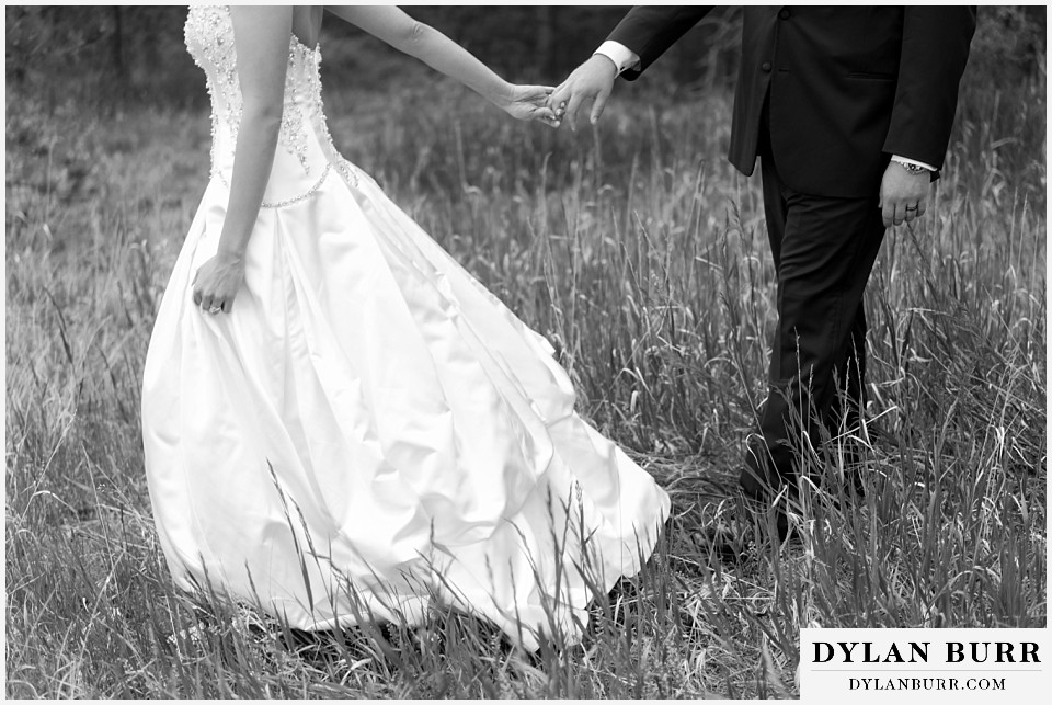 lookout mountain wedding bride and groom holding hands black and white
