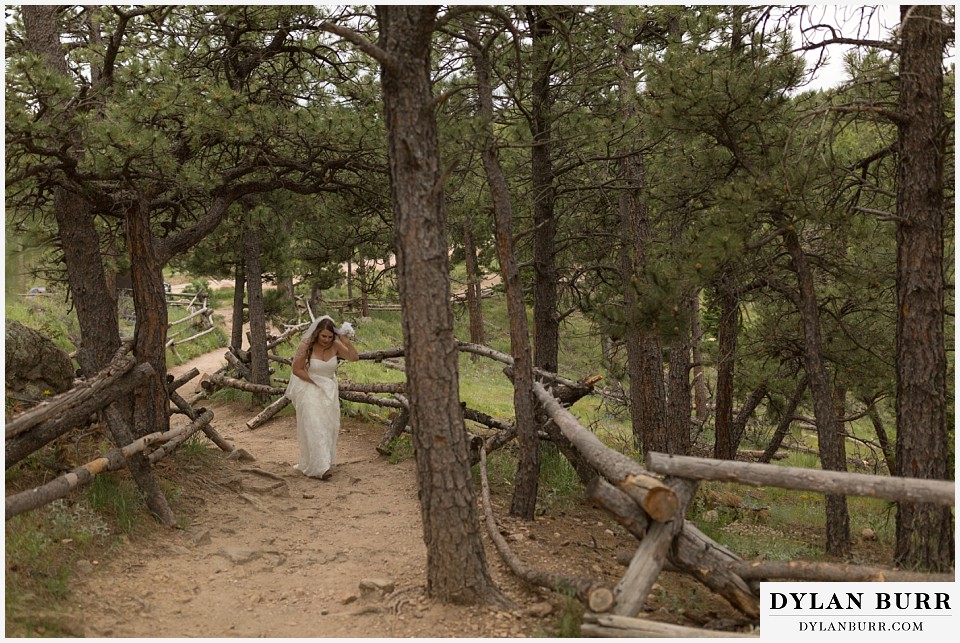 lost gulch overlook elopement wedding boulder walking up