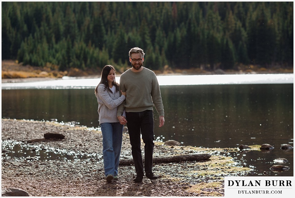marriage proposal at brainard lake recreation area couple together at lake