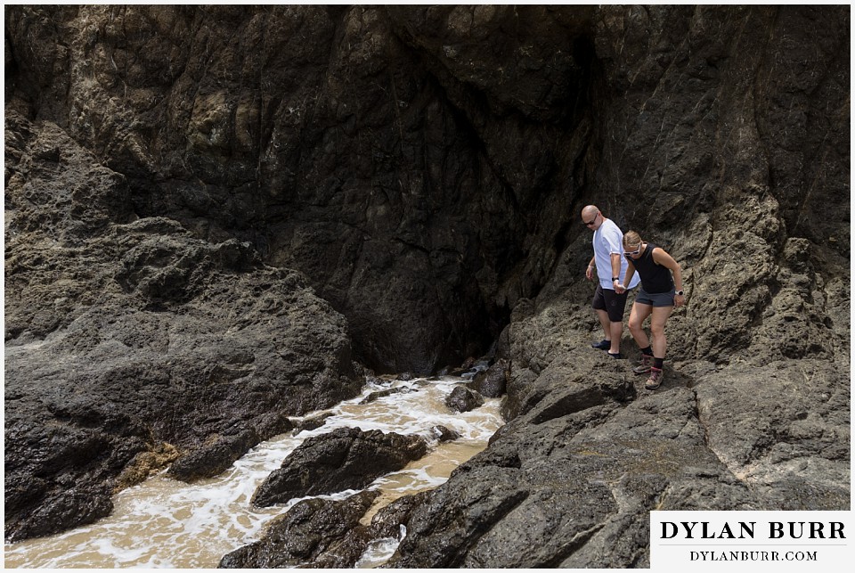 parque nacional marino las baulas travel photo session exploring rocky beach