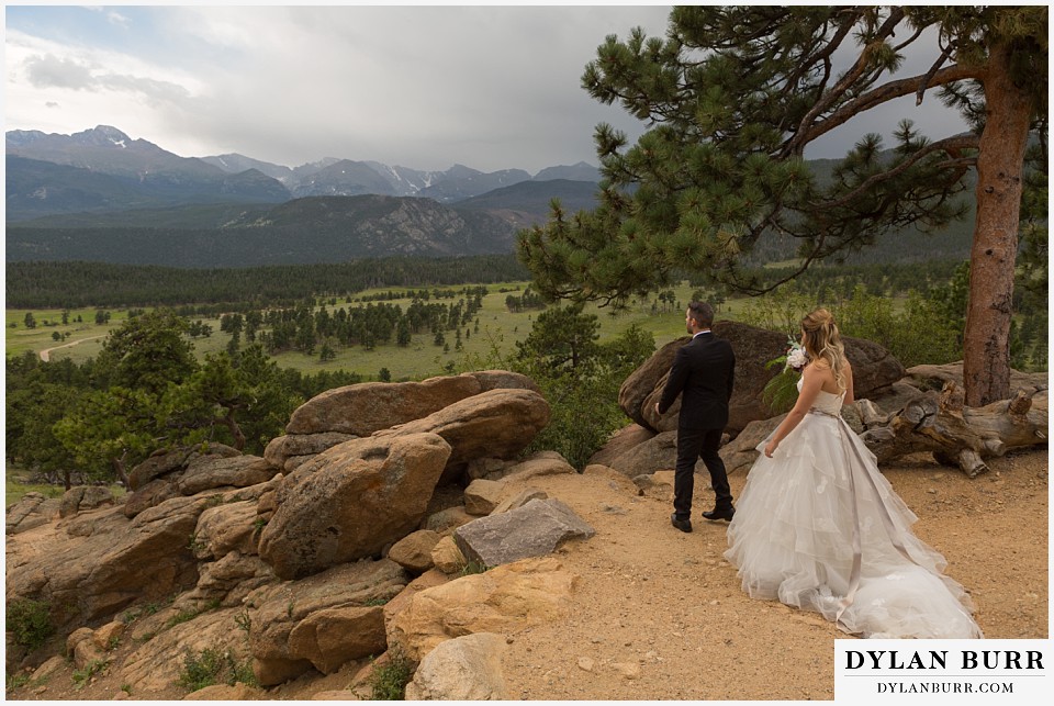 rocky mountain national park elopement adventure wedding 3m curve ceremony site