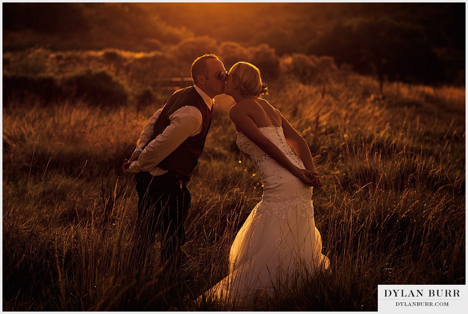 rustic outdoor sunset wedding photos montrose co