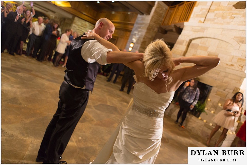 sanctuary golf course wedding first dance