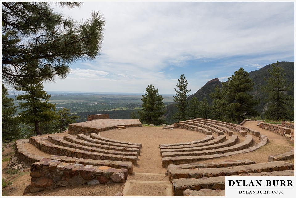 Sunrise amphitheater boulder colorado wedding