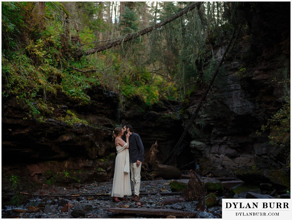 telluride elopement wedding sharing a tender kiss