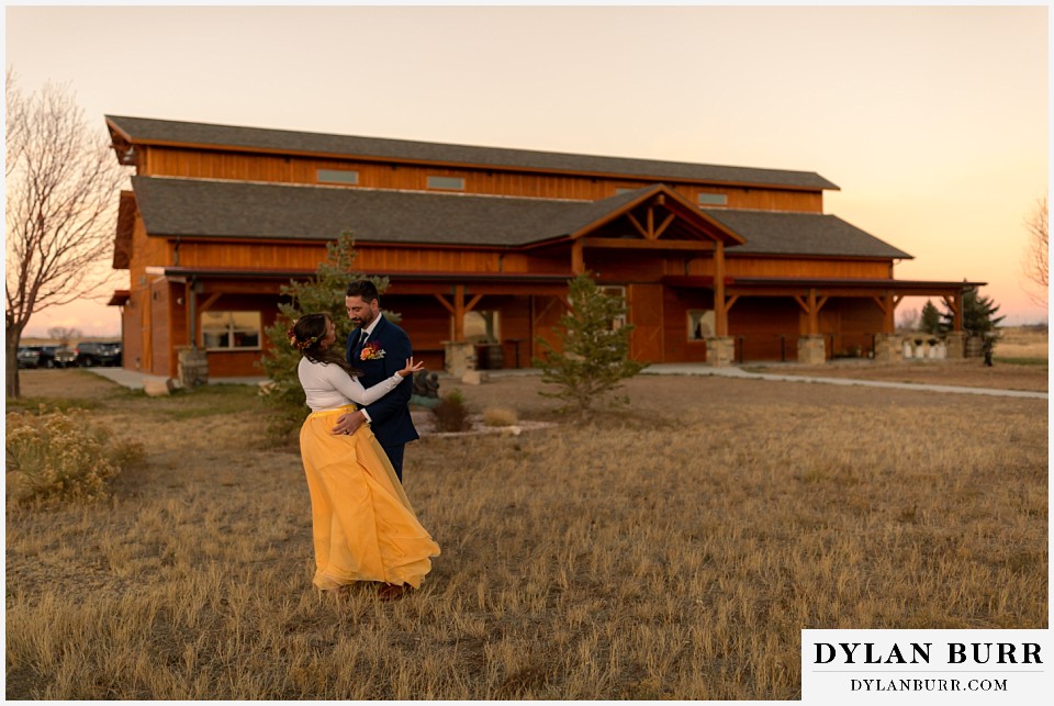 the covey fort collins wedding venue couples portraits outside