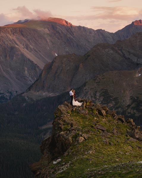 huge mountain wedding elopement