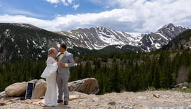 Silverthorne Elopement Wedding Location